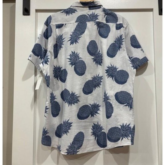 IZOD MENS Saltwater Dockside‎ Short Sleeve Pineapple Shirt - Size XL - Picture 7 of 7